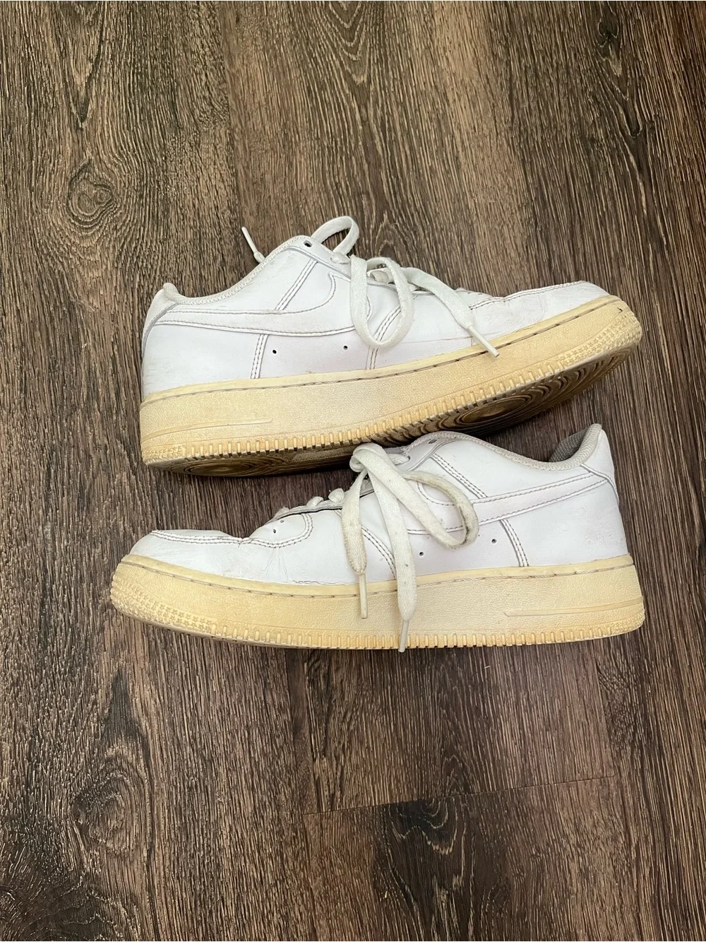 Nike Air Force 1 White Leather Sneakers Women’s Size 8 | Superfeet Insoles